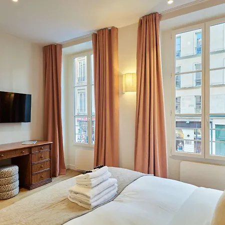 Sublim New Triplex On Place Des Vosges * Paris